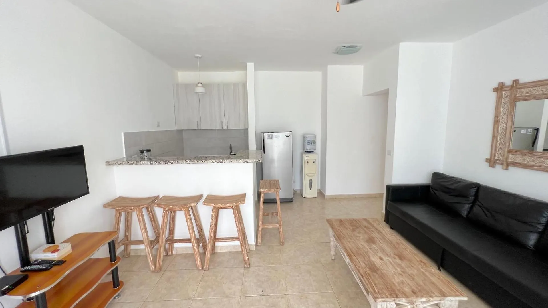 Caribbean Villas And Suites - Playa Los Corales - Wifi, Beach Club 蓬塔卡纳