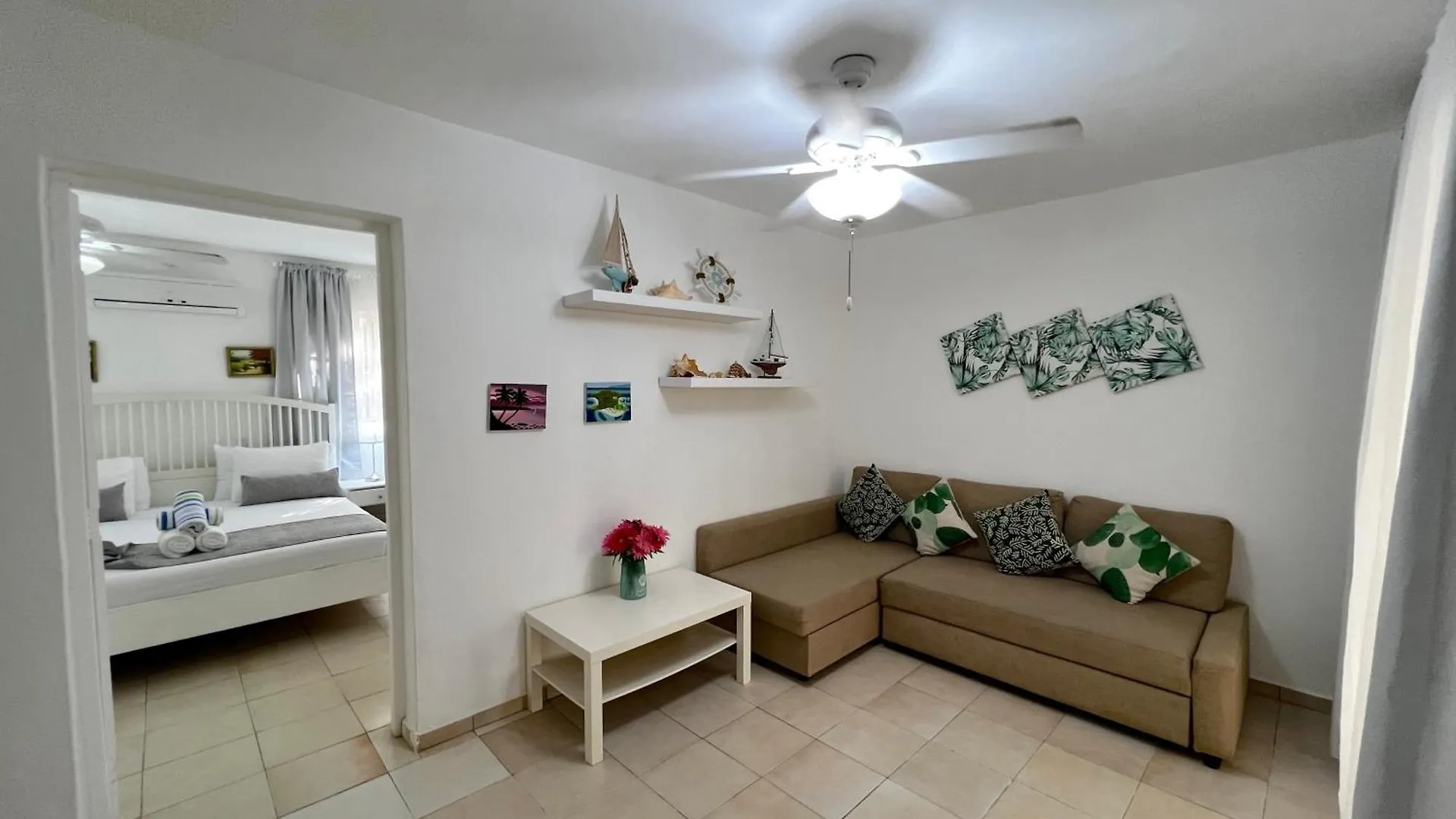Caribbean Villas And Suites - Playa Los Corales - Wifi, Beach Club 蓬塔卡纳