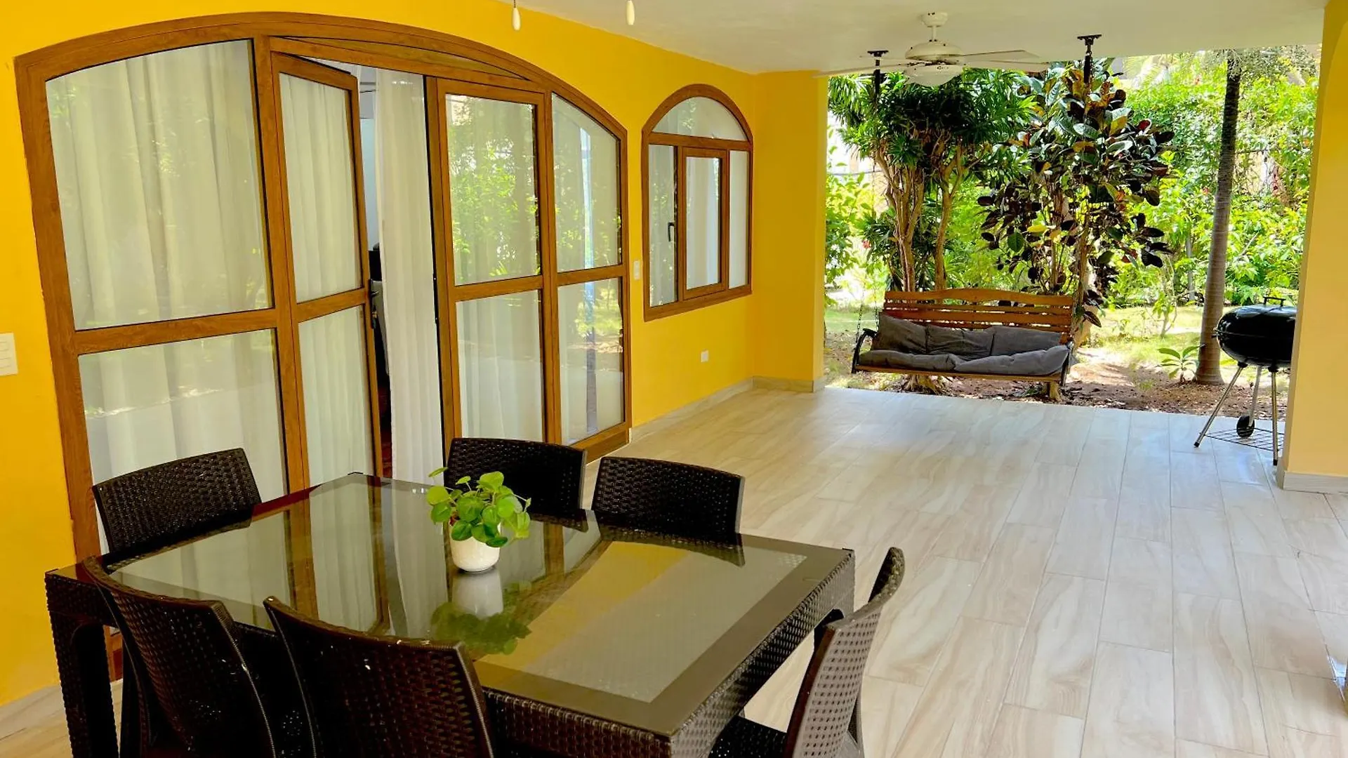 ***** Apartmanhotel Caribbean Villas And Suites - Playa Los Corales - Wifi, Beach Club Dominikai Köztársaság