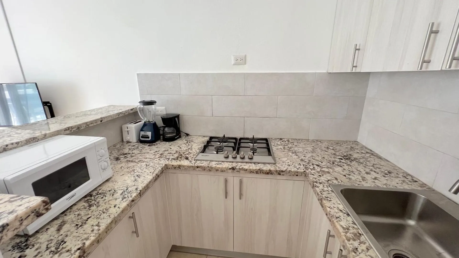 Apartmanhotel Caribbean Villas And Suites - Playa Los Corales - Wifi, Beach Club